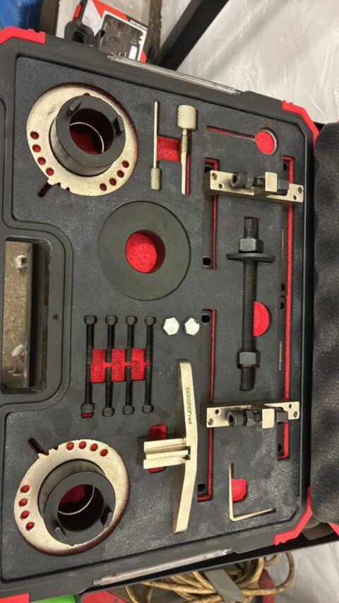 Ford 1.0/1.1 EcoBoosti ajastuskomplekt – GEDORE red R15003000